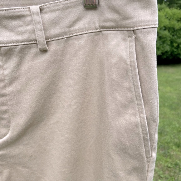Lauren Ralph Lauren Capri Pants Light Khaki – Size 12 NEVER WORN - Picture 4 of 9